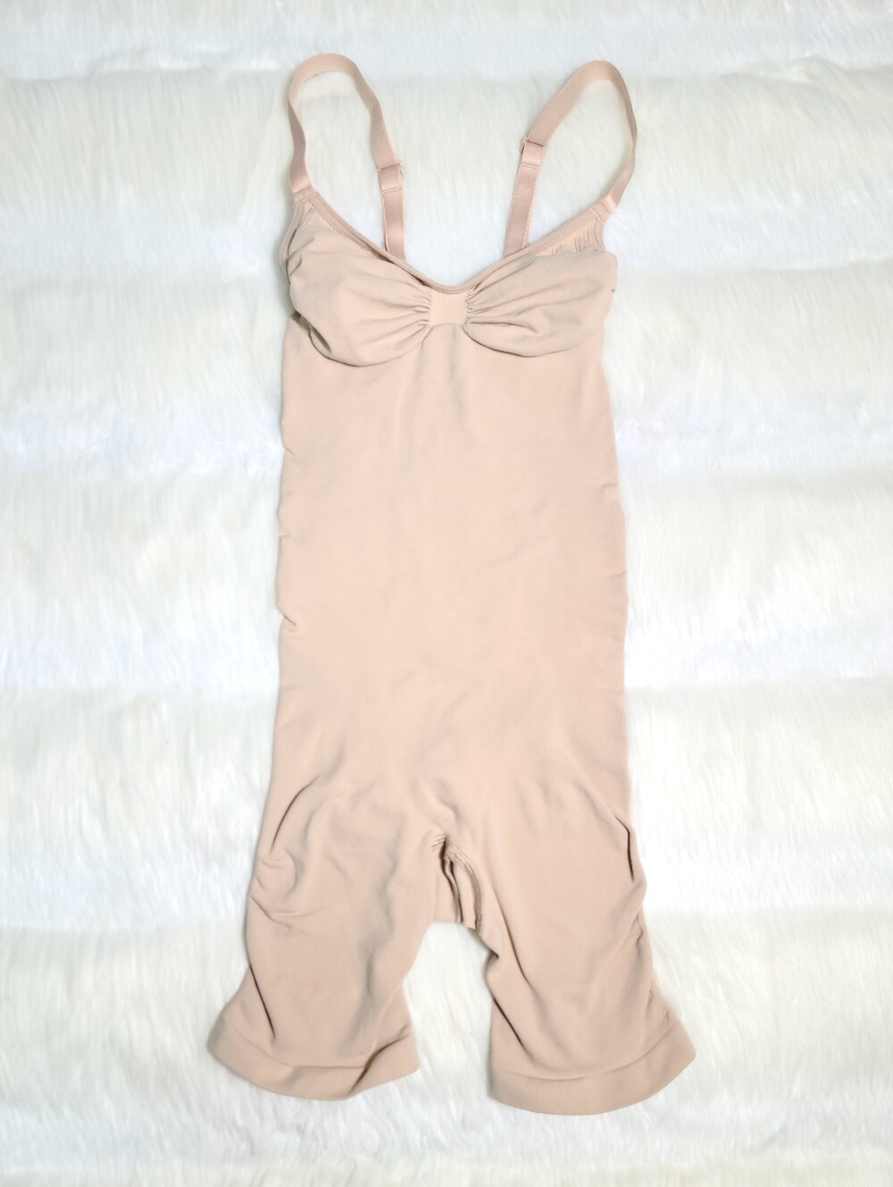 SKIMS Seamless Sculpt Mid Thigh Bodysuit Mica Small NEW